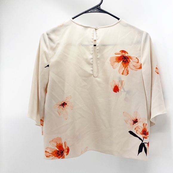 Wilfred Pink peach Floral Blouse cropped flowy sleeve lightweight date Night - Picture 6 of 6